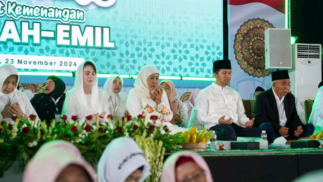 Jemput Kemenangan, Kiai Khos dan Bu Nyai NU Langitkan Doa Khofifah-Emil Dua Periode