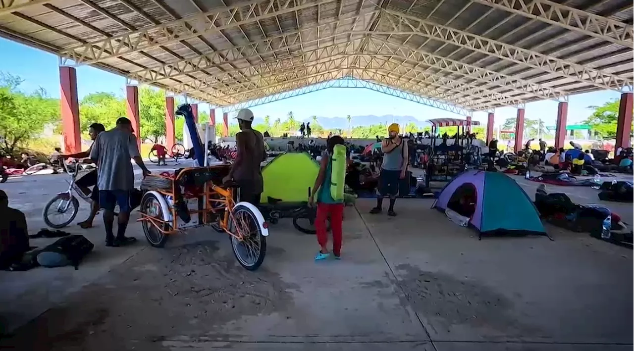 Caravana migrante 'Hijos de Dios' cambia de ruta; irán hacia la ciudad de Oaxaca