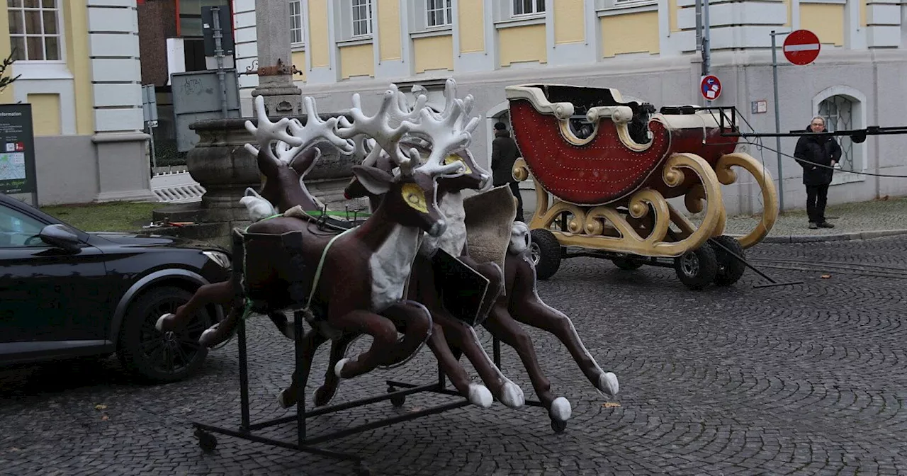 Winter-Highlight: Der fliegende Weihnachtsmann ist in Herford eingetroffen