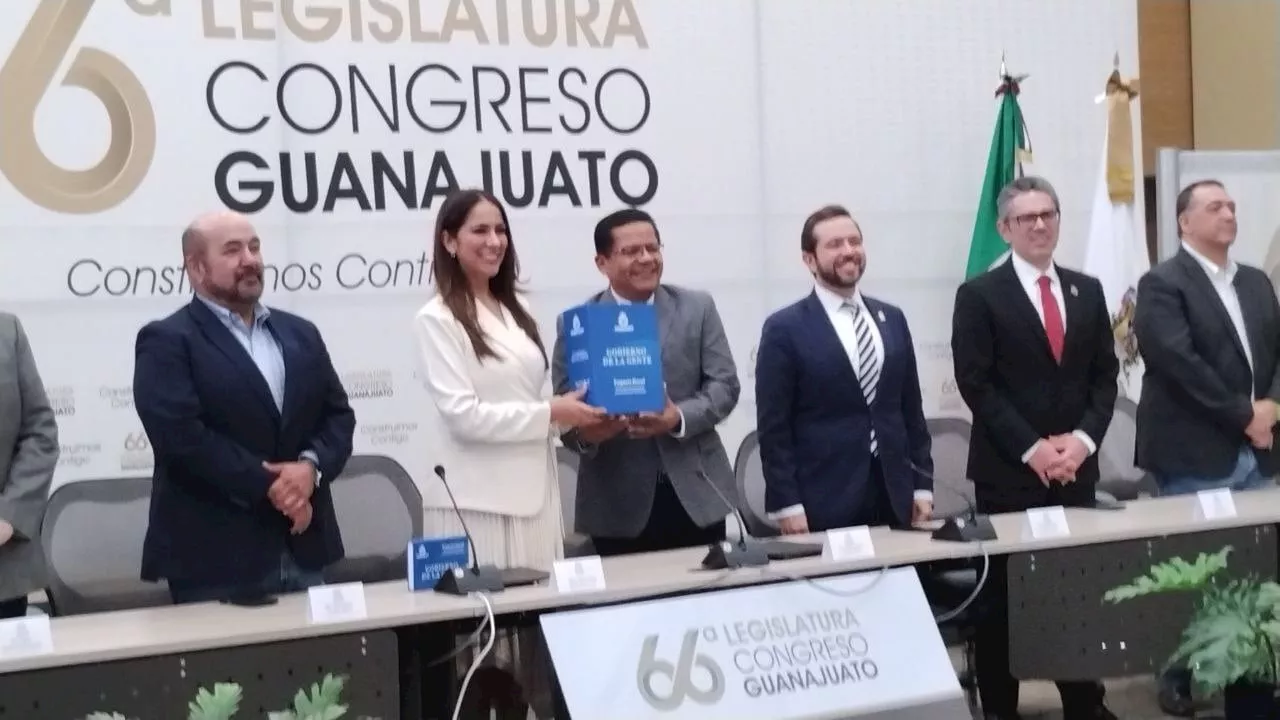 Libia García entrega el Paquete Fiscal 2025 con enfoque en justicia y equidad