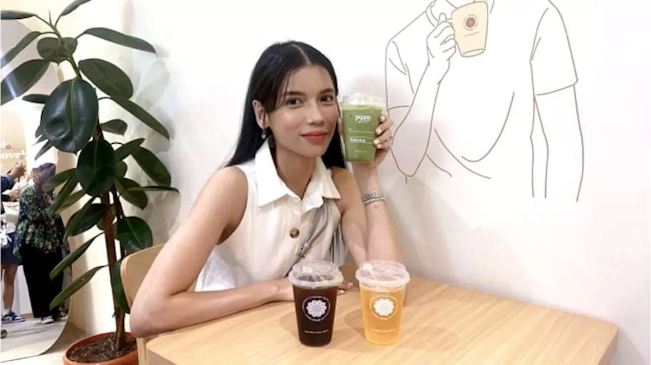 Suka Minuman Kekinian Tapi Mau Tetap Sehat? Ini Tips Bisa Nongkrong Cantik Berat Badan Tetap Oke ala Sabrina Chairunnisa