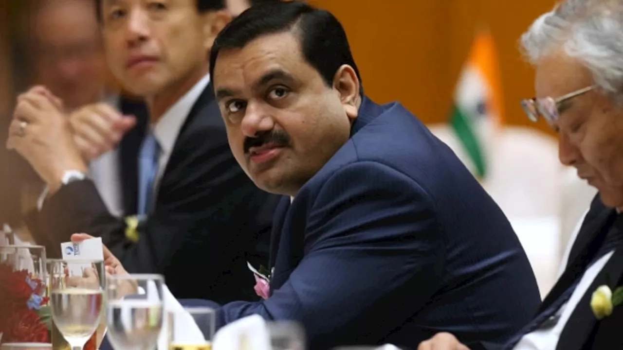 Gautam Adani Net Worth: झटके में इतनी घट गई गौतम अडानी की नेटवर्थ... अमीरों वाली लिस्ट में फिसलकर यहां पहुंचे