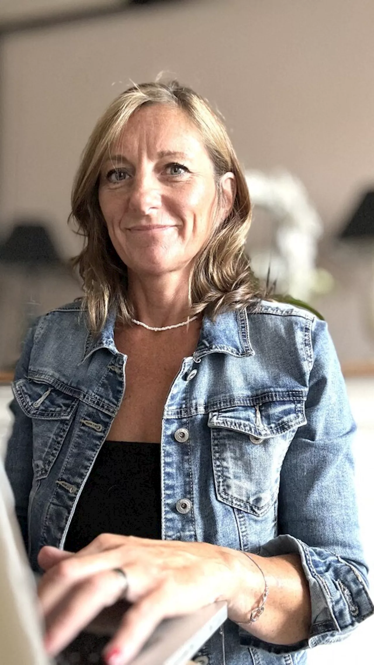 Dans le Cotentin, Fabienne aide les entrepreneurs à gérer les tâches administratives