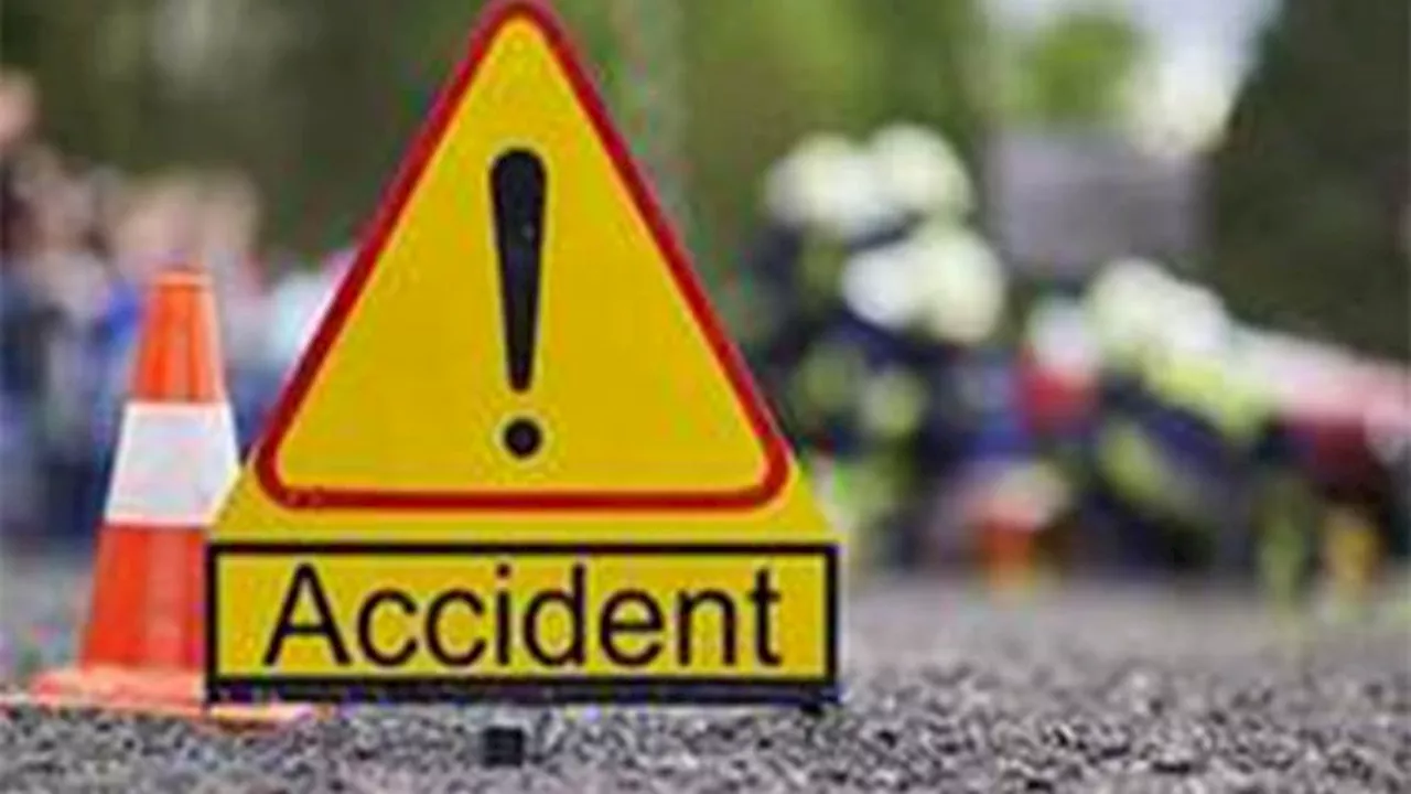 Andhra Pradesh Accident: अनंतपुर में आरटीसी बस ने ऑटो को टक्कर मारी; सात की मौत, चार गंभीर रूप से घायल