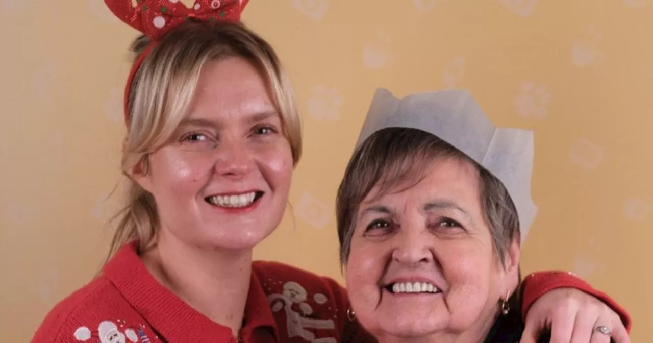 Christmas Cards Bring Joy to Lonely Elderly People in Edinburgh