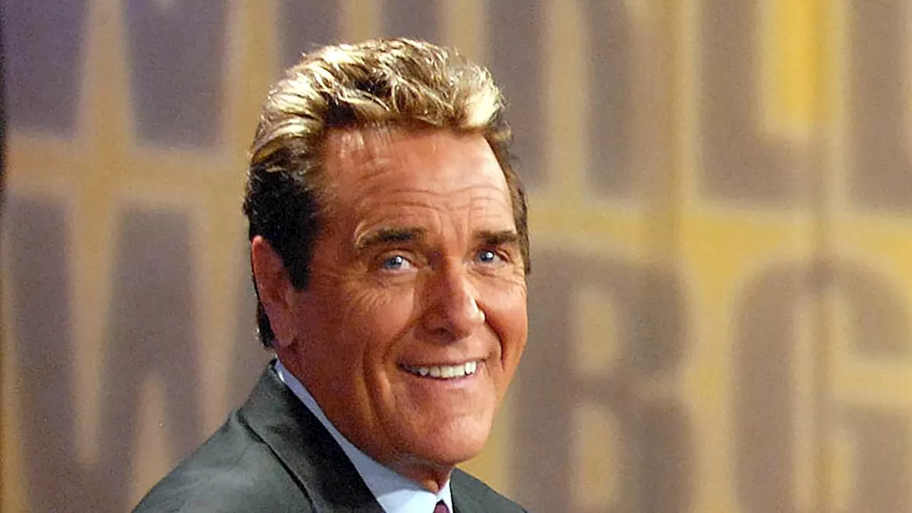 Chuck Woolery, Original 'Wheel of Fortune' Host, Dies at 83