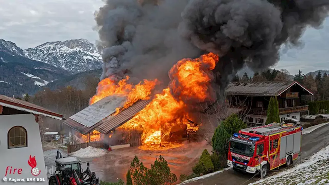 Großbrand im Stallgebäude in Berchtesgaden