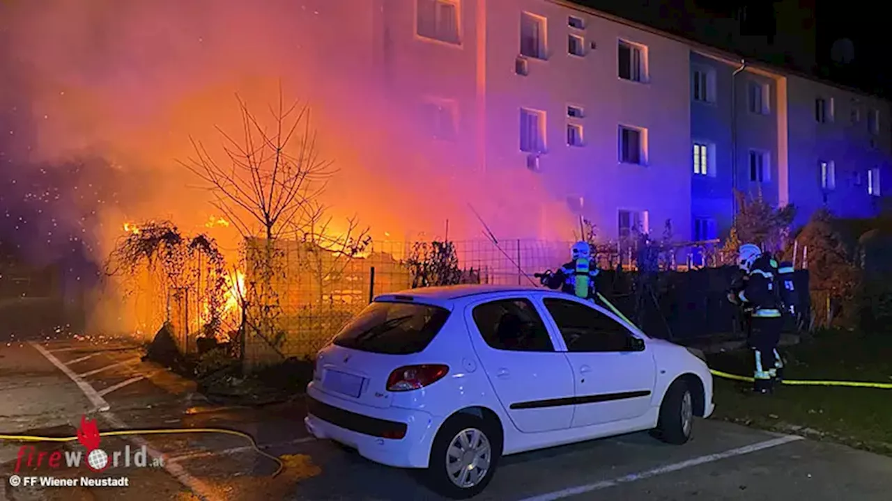 Nö: Vollbrand Gartenhütte in Wr. Neustadt → mehrere Zerknallungen, Zivilcourage und stark verrauchte Wohnungen