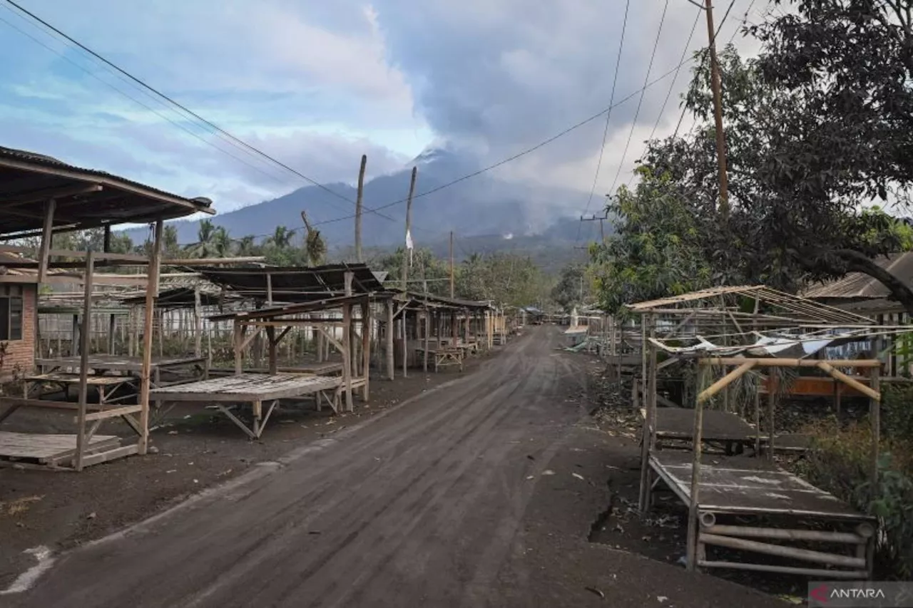 Warga Diimbau Waspada, Gunung Lewotobi Kembali Erupsi