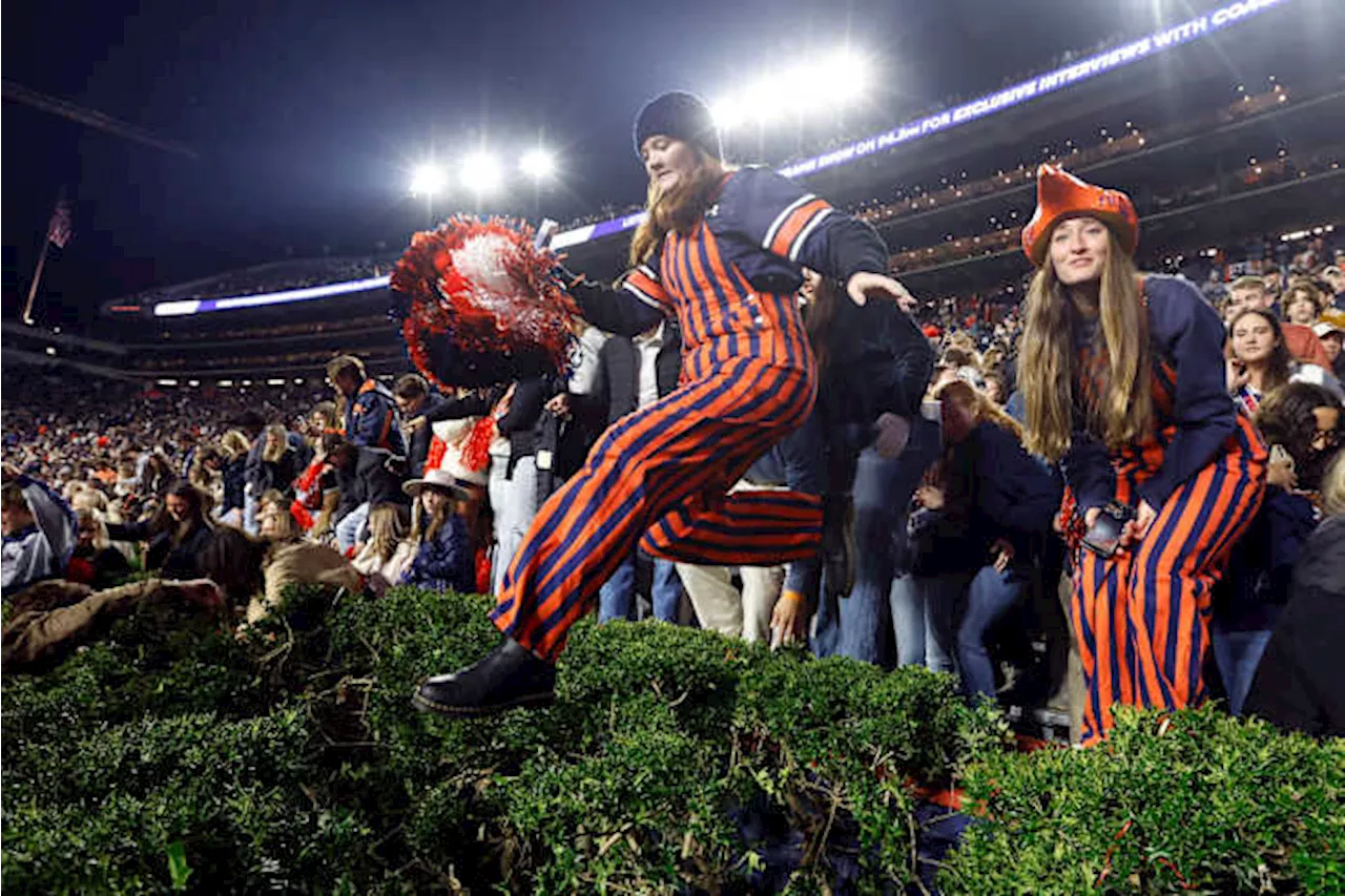 Auburn wins 43-41, four-OT thriller over playoff hopeful No. 15 Texas A&M