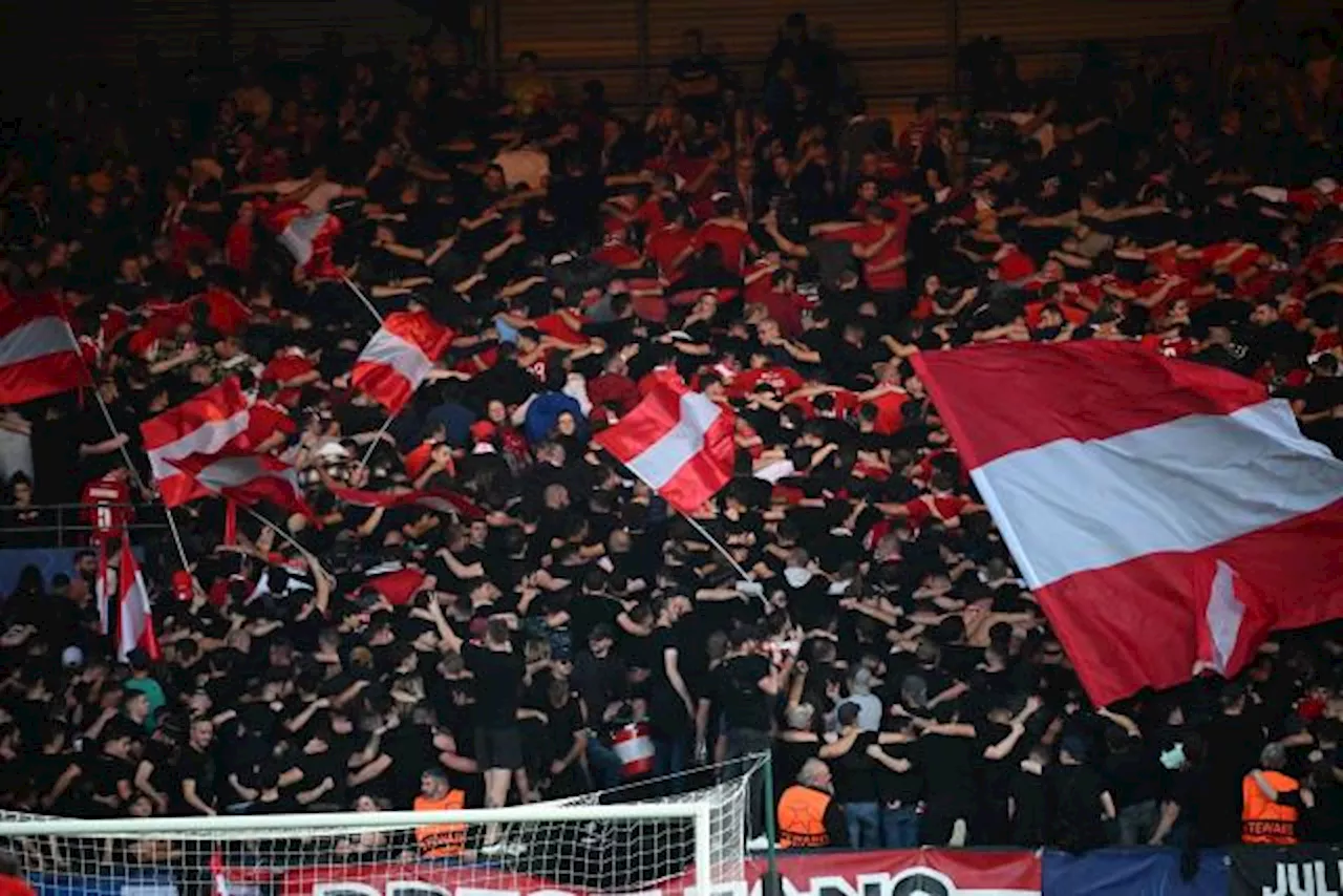 À Barcelone, la vague rouge des fans du Stade Brestois poursuit sa route