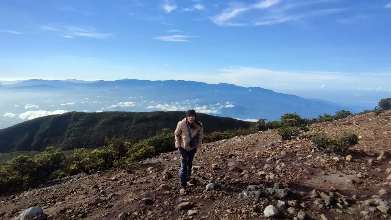 Jalur Pendakian Gunung Dempo Ditutup Sementara Setelah Dikunjungi 68 Pendaki Sesaat Sebelum Erupsi