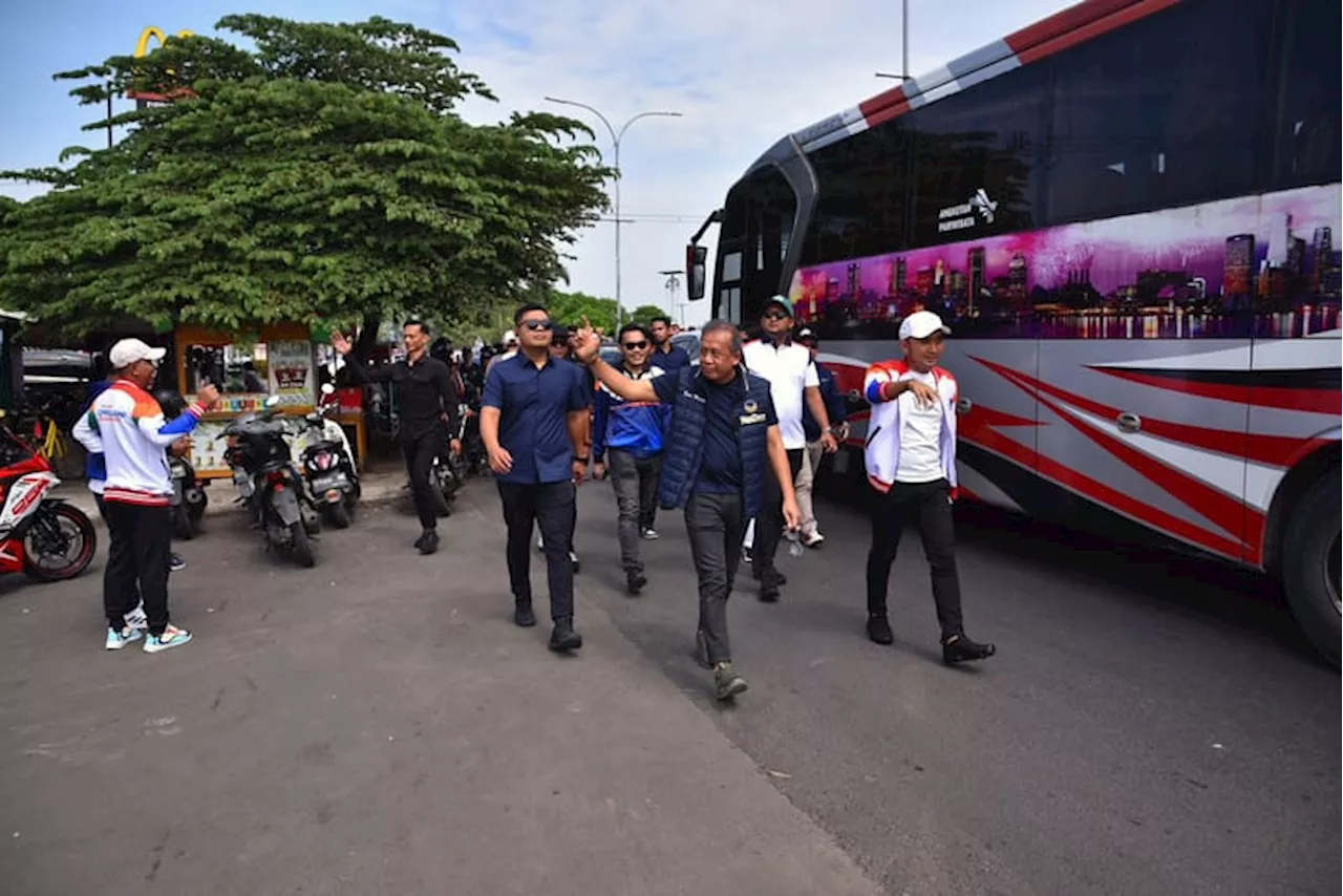 Terjebak Macet, Saan Mustopa Jalan Kaki 1 Km ke Tempat Kampanye