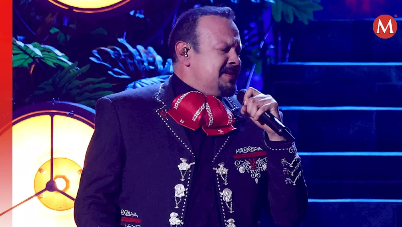 'Me choca': Pepe Aguilar se burla de usuarios mayores de 30 años por ataques a Ángela