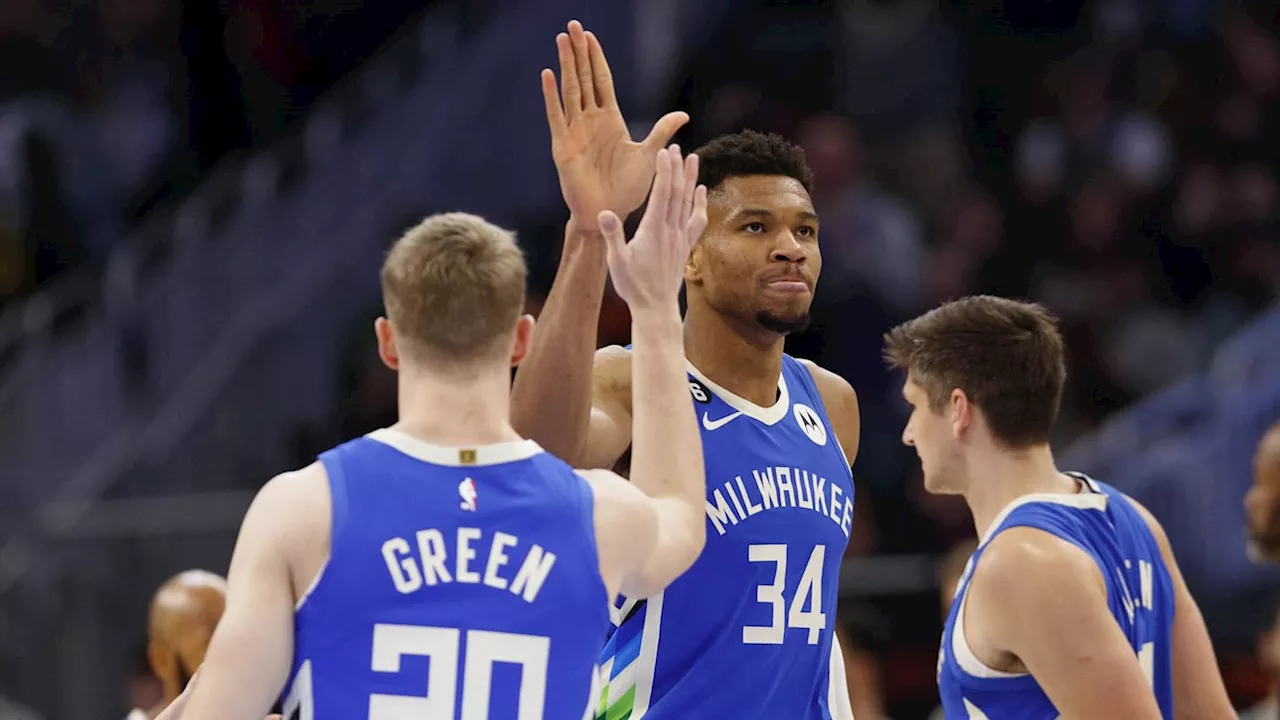 Bucks' Giannis Antetokounmpo Calls Surprising Guard 'One of the Best Defenders'