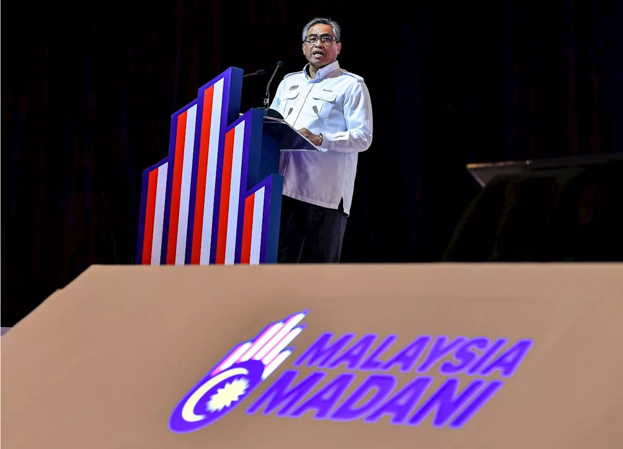 No room for slackers in civil service, says govt chief sec