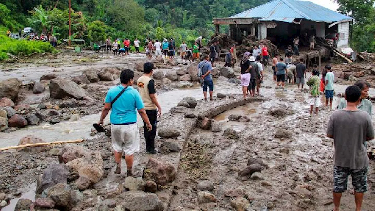 Empat Orang Tewas Akibat Banjir Bandang di Sibolangit