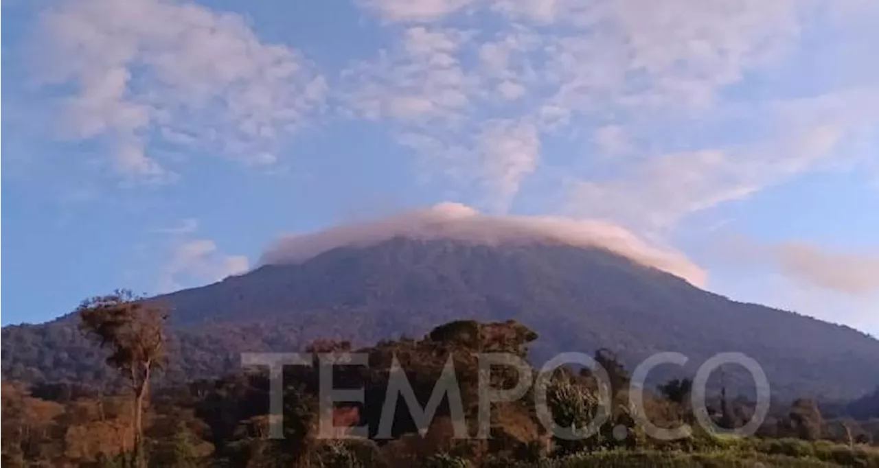 Gunung Dempo Pendakian Ditutup Setelah Erupsi