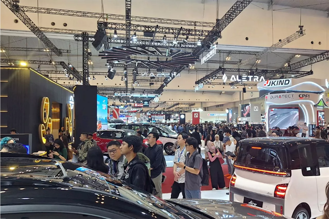 Pameran Gaikindo Jakarta Auto Week 2024