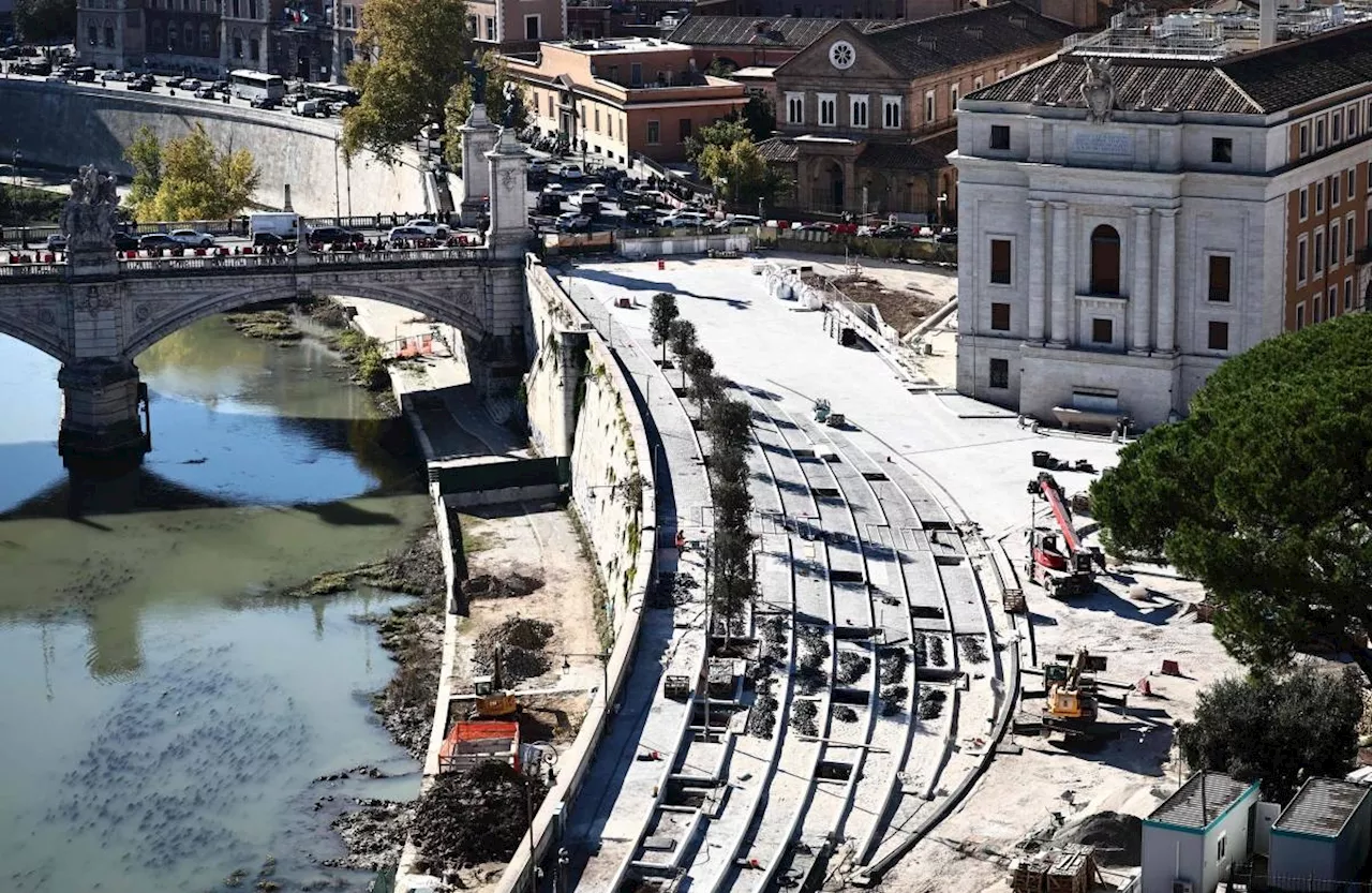 Rome undergoes facelift for papal Jubilee year