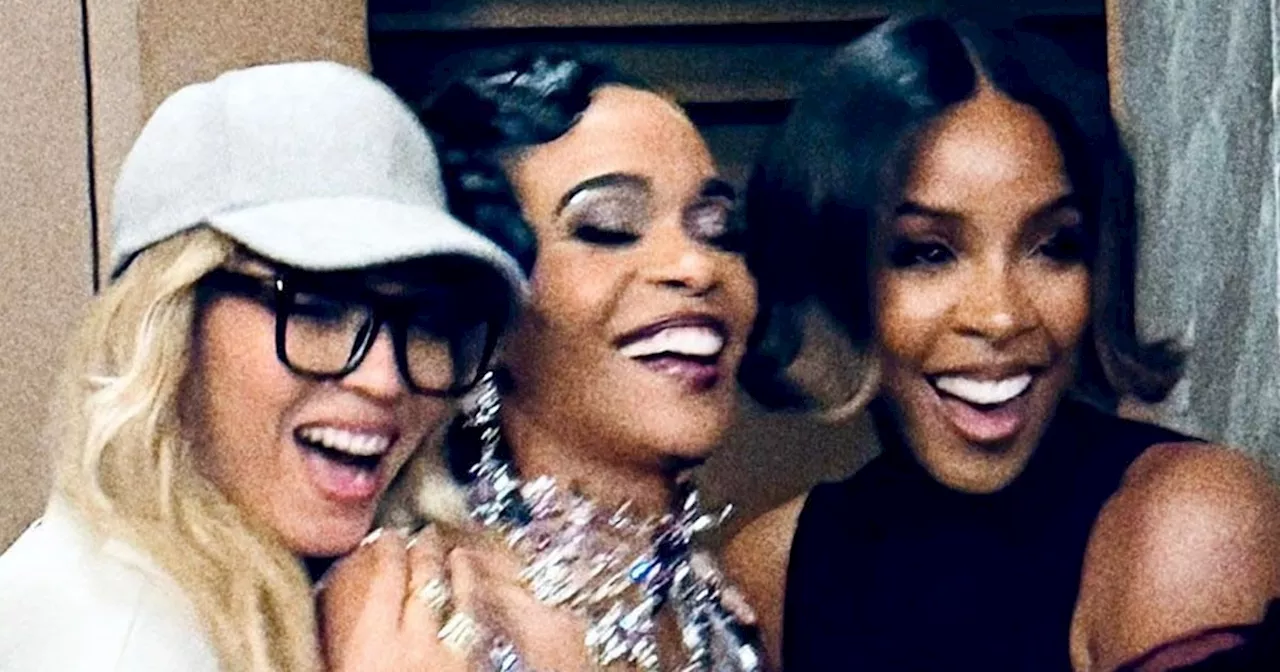 Destiny's Child Reunite For Michelle Williams' Broadway Performance