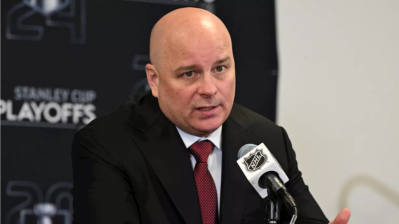 Blues fire head coach Bannister, hire Montgomery on five-year deal