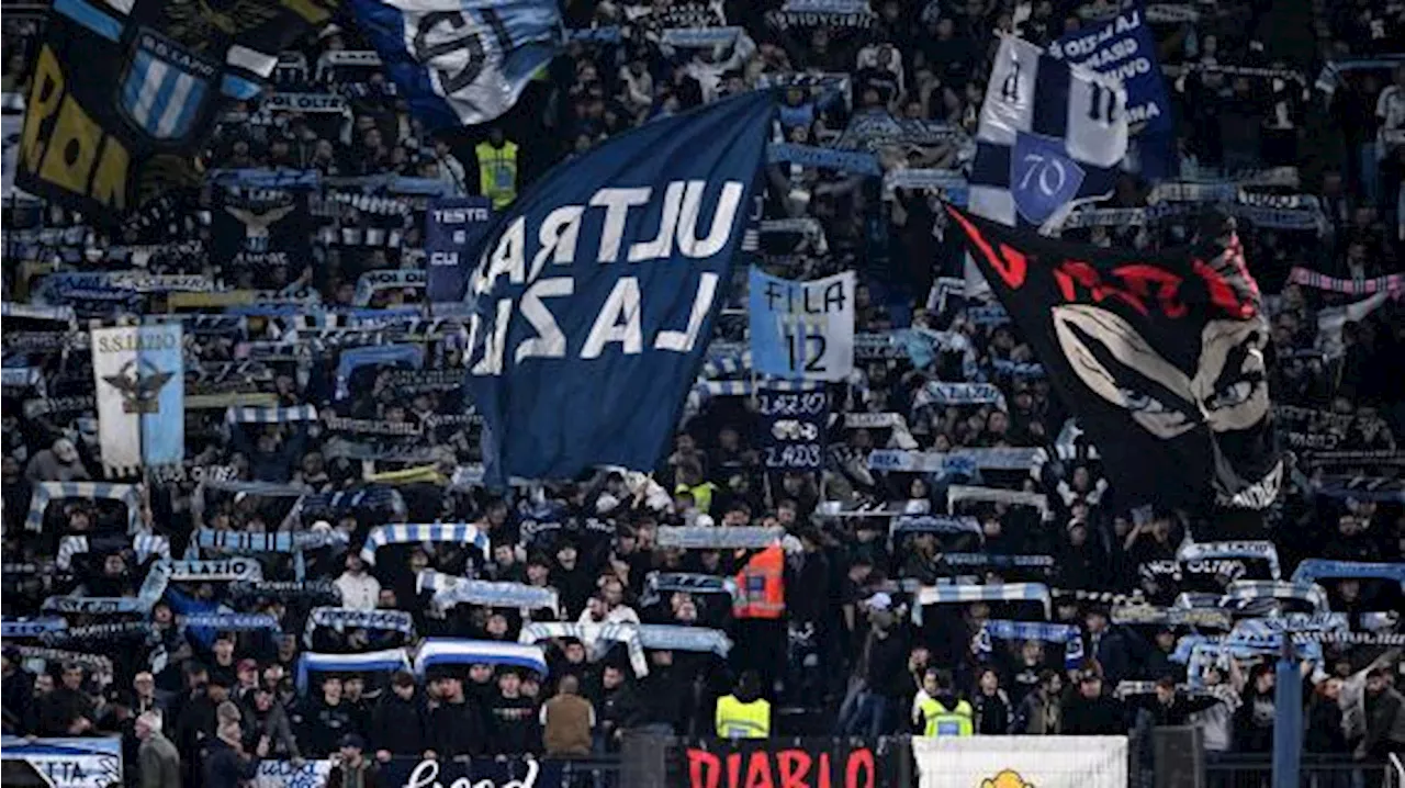 Lo striscione dedicato a Pedro: 'La Roma ti ha tradito, la Lazio ti ha capito'