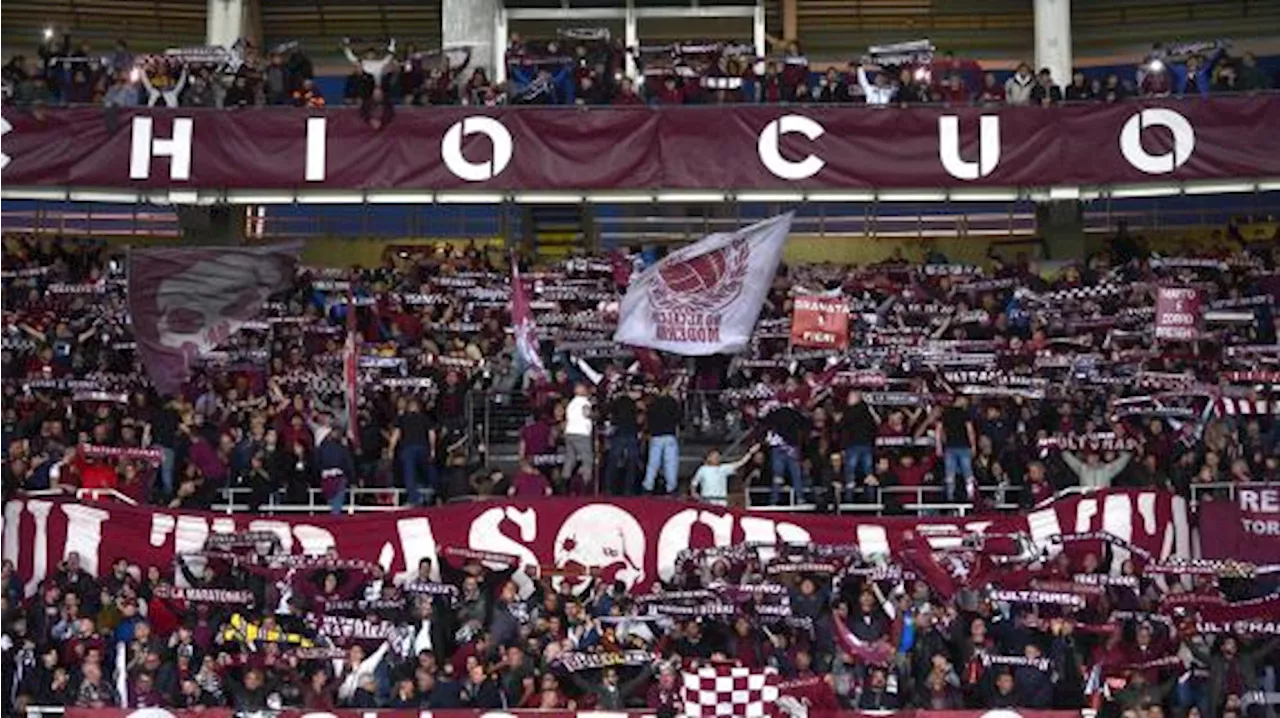 Termina lo 'sciopero' dei tifosi del Torino: al 45' stanno rientrando in Curva Maratona