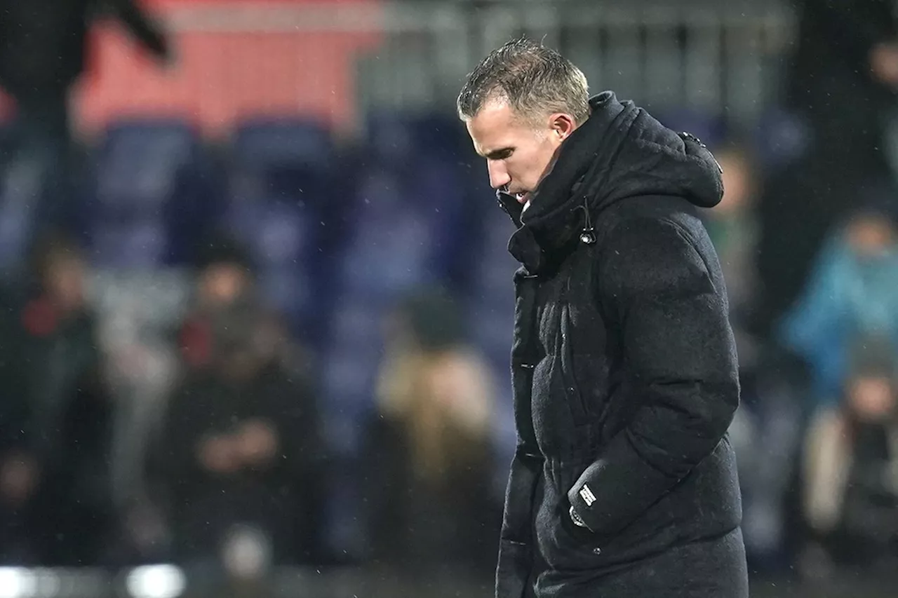 Stevige kritiek op Van Persie bij Heerenveen: 'Een mismatch'