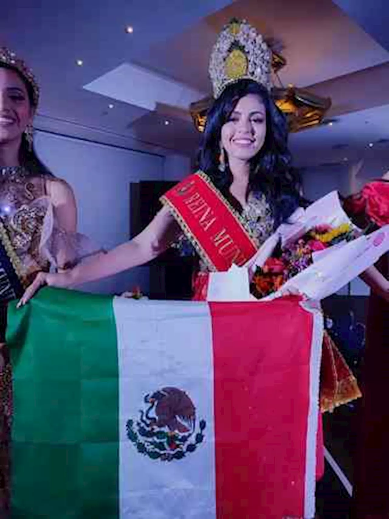 Veracruzana se corona en Colombia como Reina Mundial de la Piña