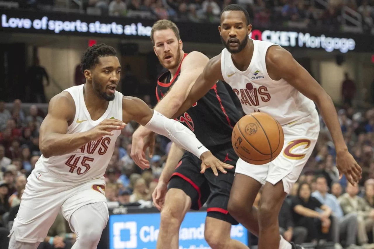 Cavaliers Remain Perfect at Home, Beat Raptors 122-108