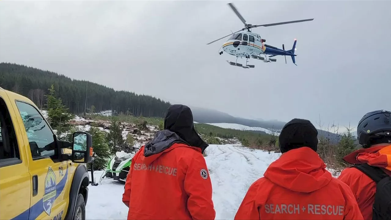 Rescue for injured snowboarder underway in Strathcona Park