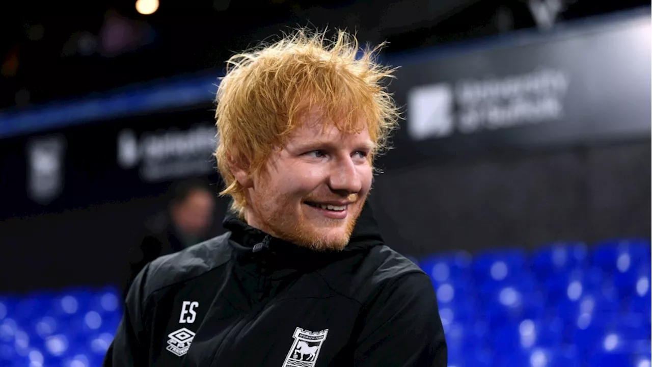 Pop star Ed Sheeran apologizes to Man United boss Ruben Amorim for crashing interview