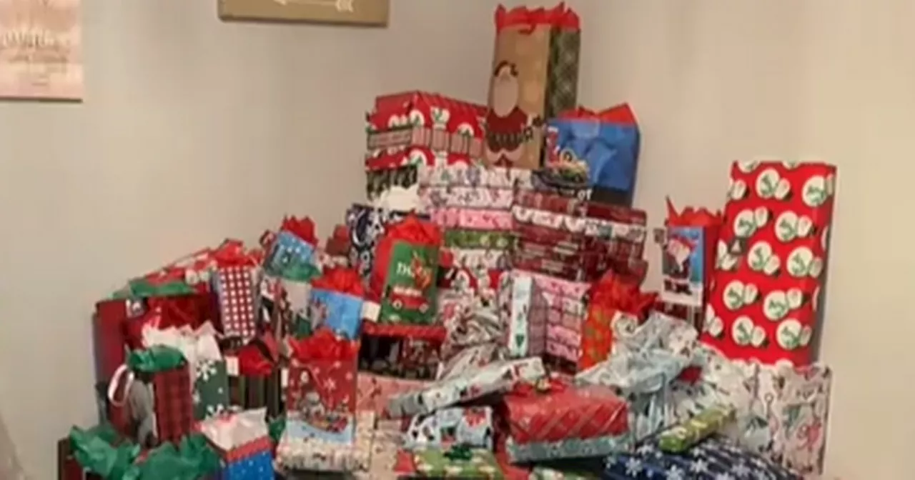 Mum slammed for buying kids 'hundreds' of Christmas presents