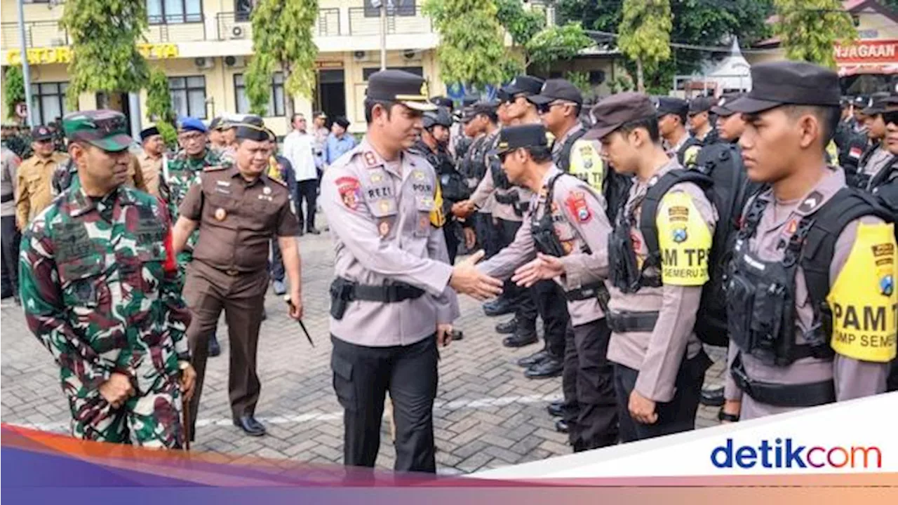 Polres Situbondo Geser Pasukan ke TPS untuk Ciptakan Kondusifitas Pilkada