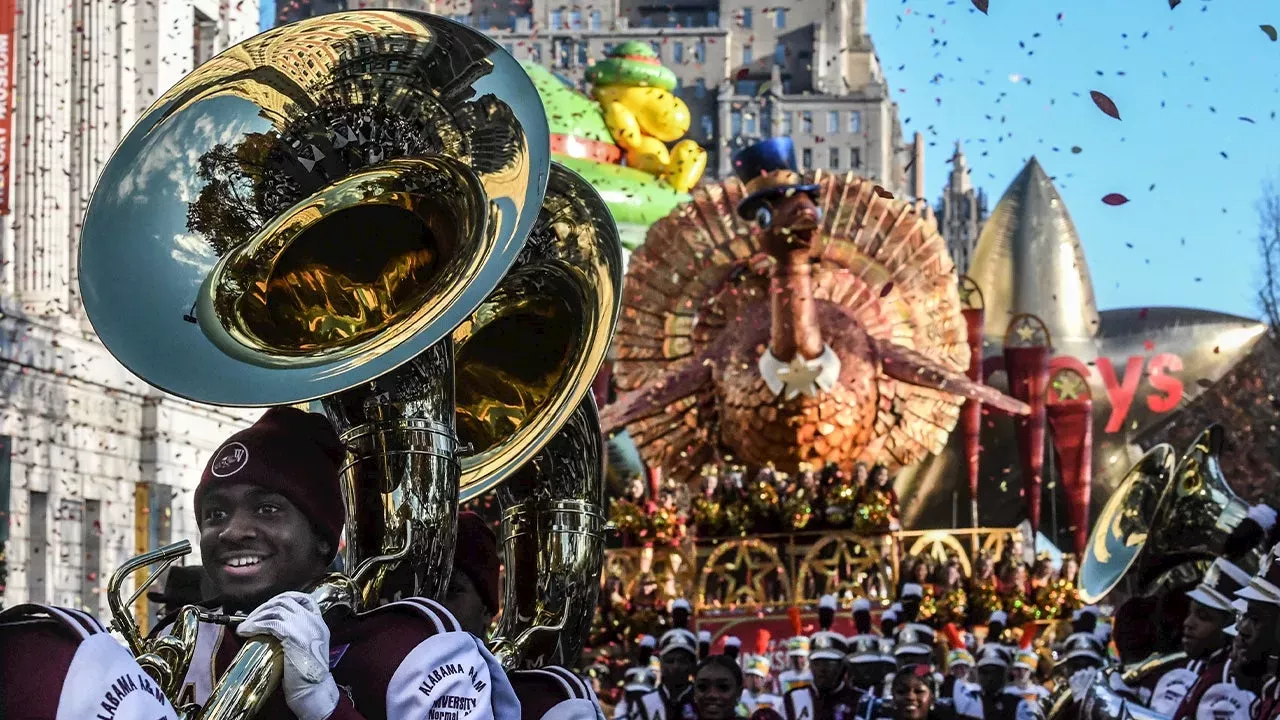 Macy's Thanksgiving Day Parade 2024 Street closures, route and best