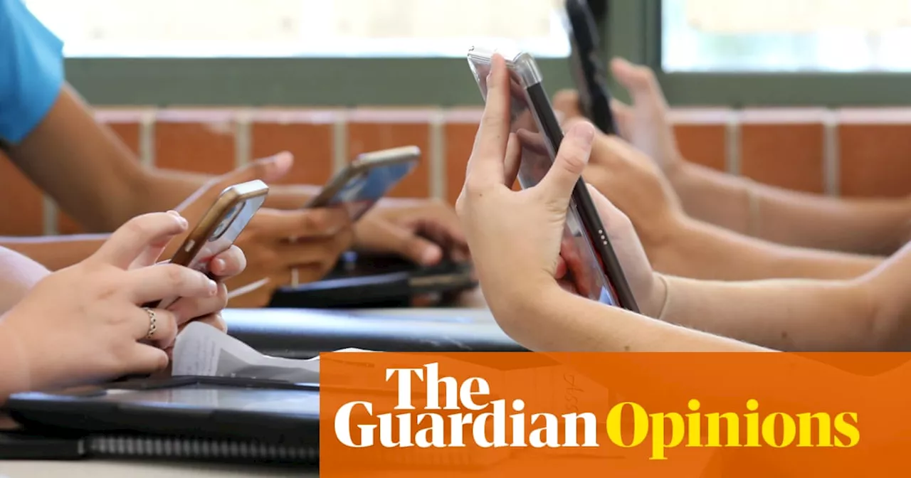 Banning under-16s from social media may be unconstitutional – and ripe for high court challenge