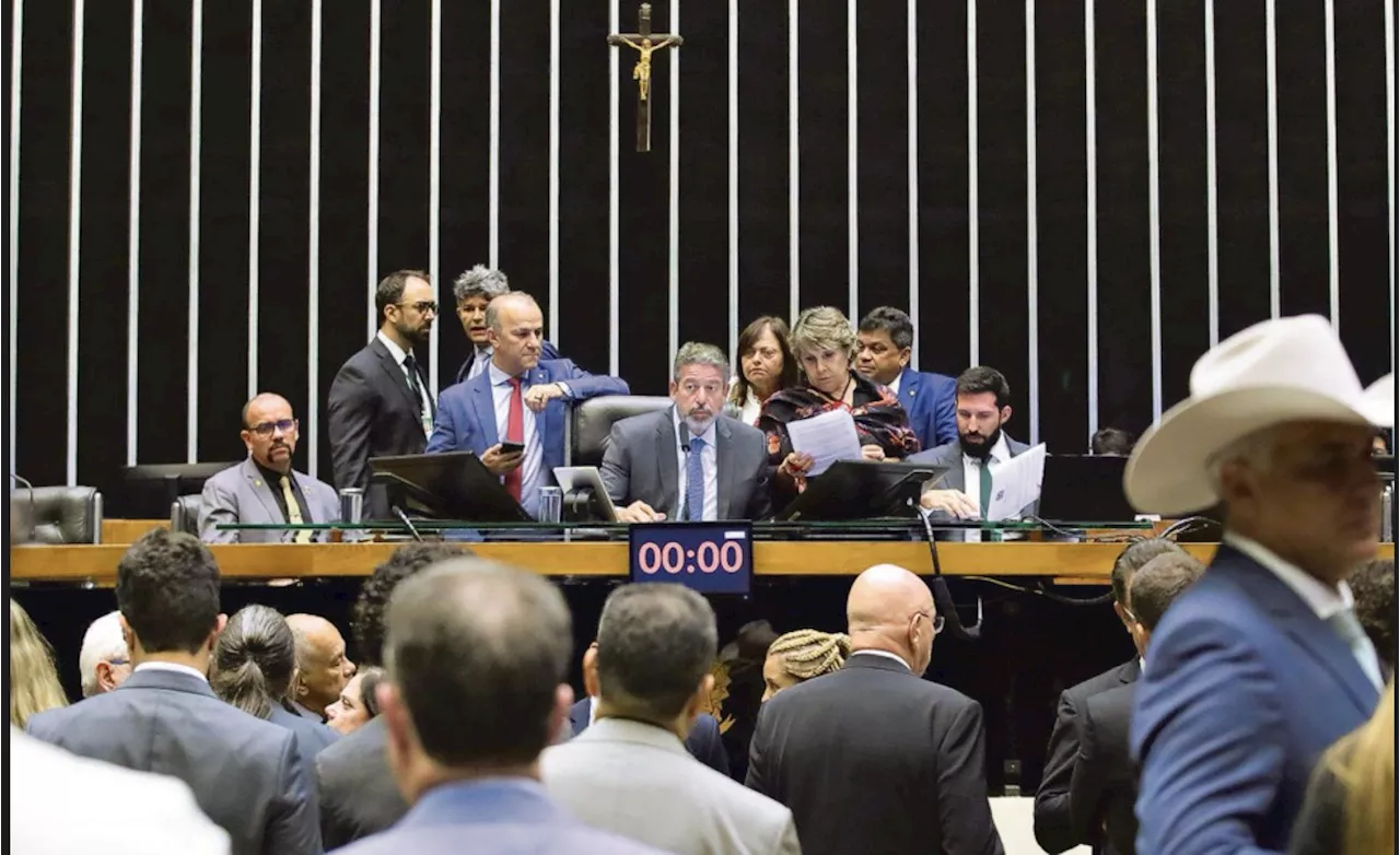 Novas Regras de Emendas Impulsionam Líderes Partidários e Criam Questionamentos sobre Transparência