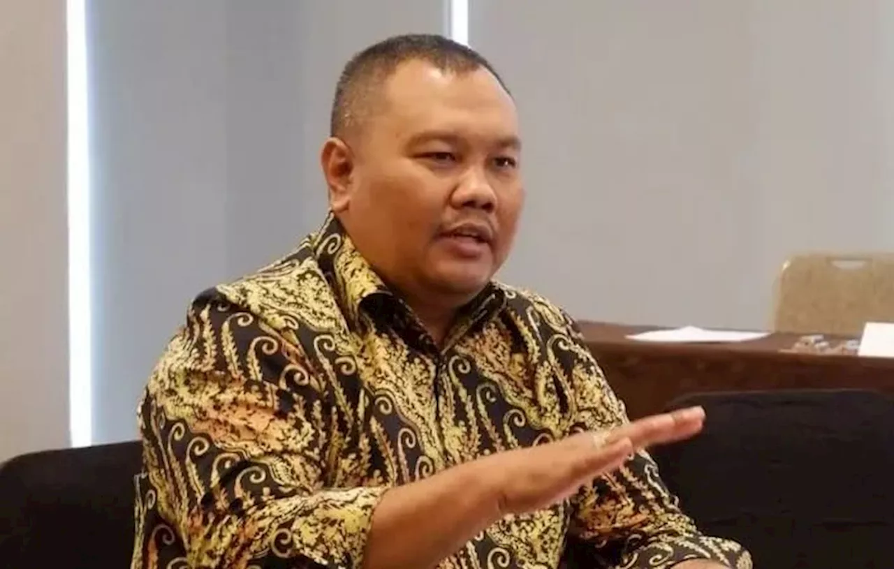 Hendri Satrio Terilih Sebagai Ketua Ika Fikom Unpad Secara Aklamasi