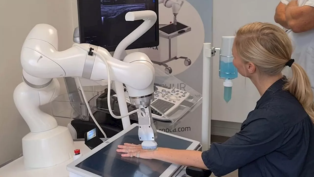 AI Robot Ultrasound Scanning System Found to Be as Good as Rheumatologists at Assessing RA