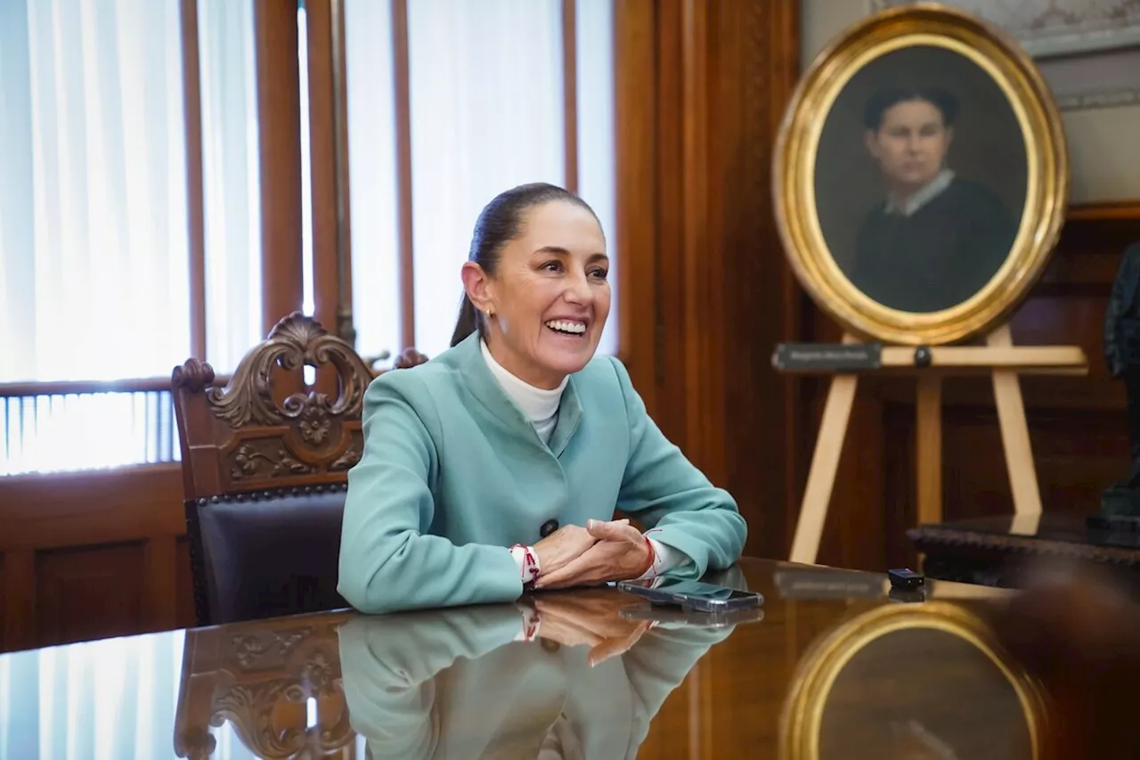 Sheinbaum felicita vía telefónica a Yamandú Orsi por triunfo en Uruguay