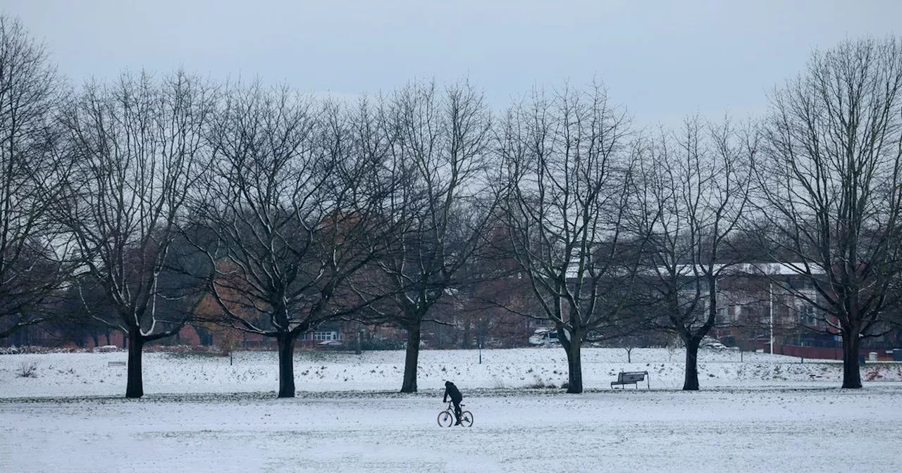 Met Office gives first Christmas snow verdict and says 'there's a risk'