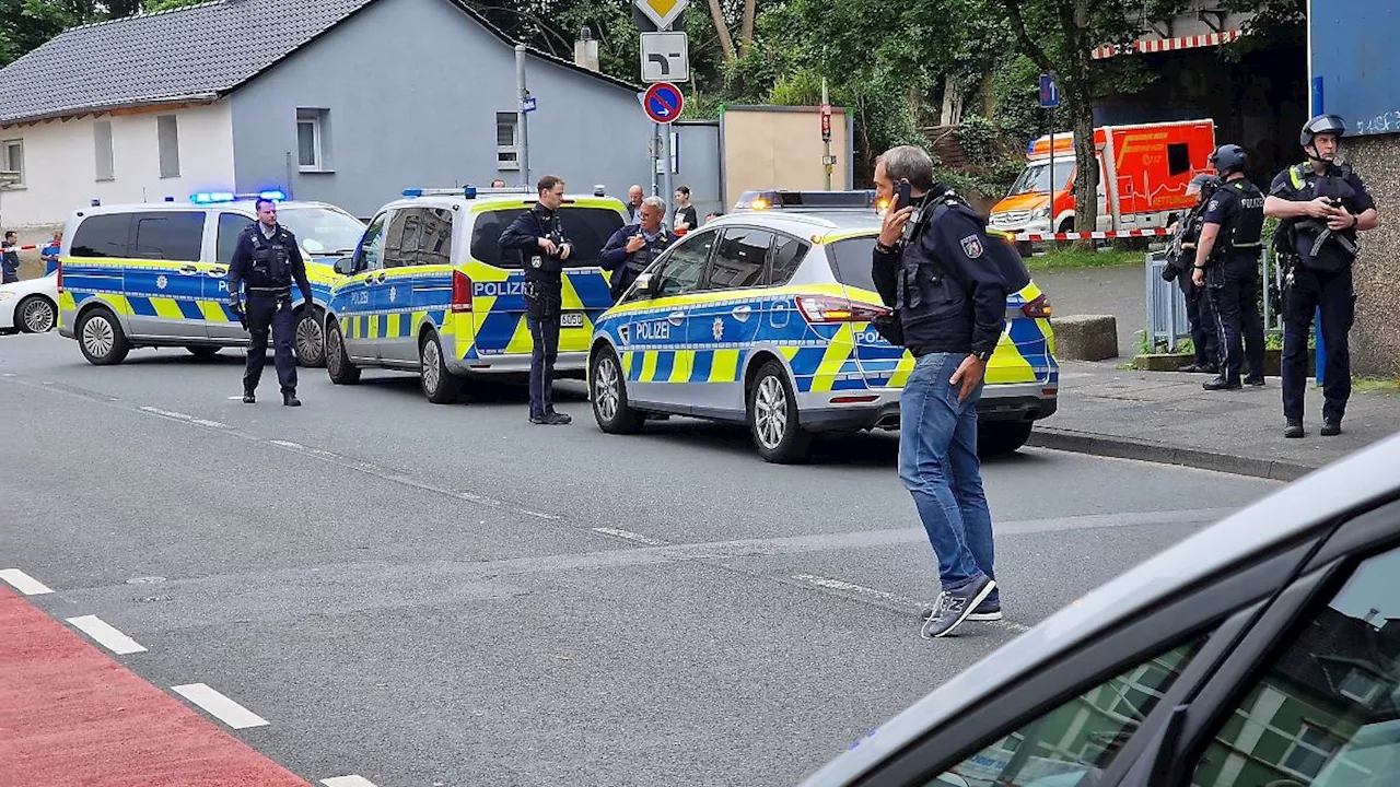 Nordrhein-Westfalen: Frau nach Schuss auf einem Auge blind: Angeklagter schweigt