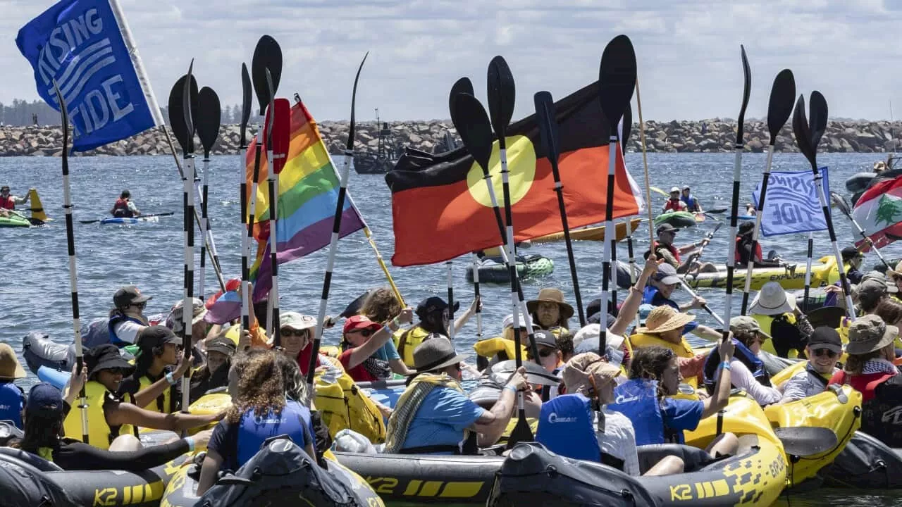 Newcastle coal port protest: Police make 170 arrests over three-day blockade