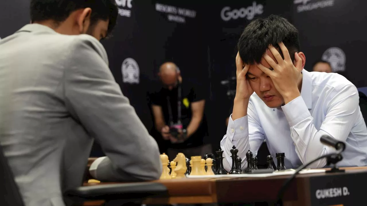 Schach-WM in Singapur: Ding Liren gewinnt Auftakt gegen Dommaraju Gukesh