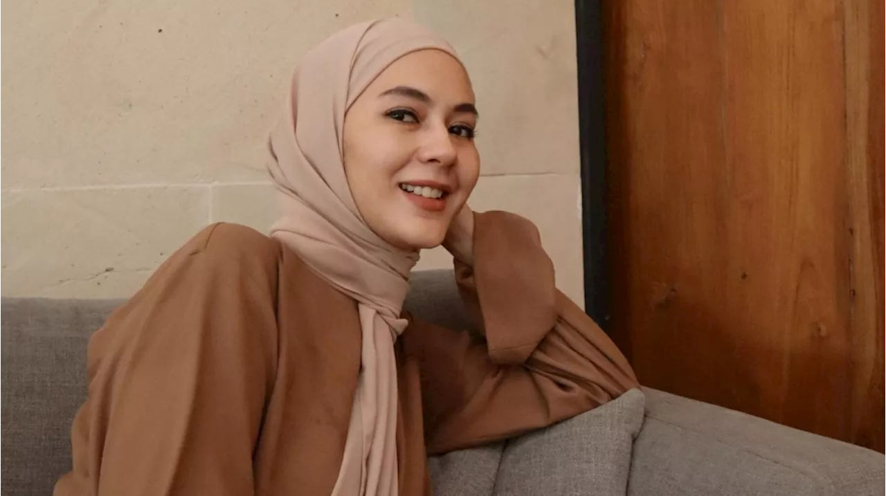 Cerita Paula Verhoeven Mantap Hijrah dan Berhijab, Deddy Corbuzier: Karena Feeling Mau Digugat Cerai?