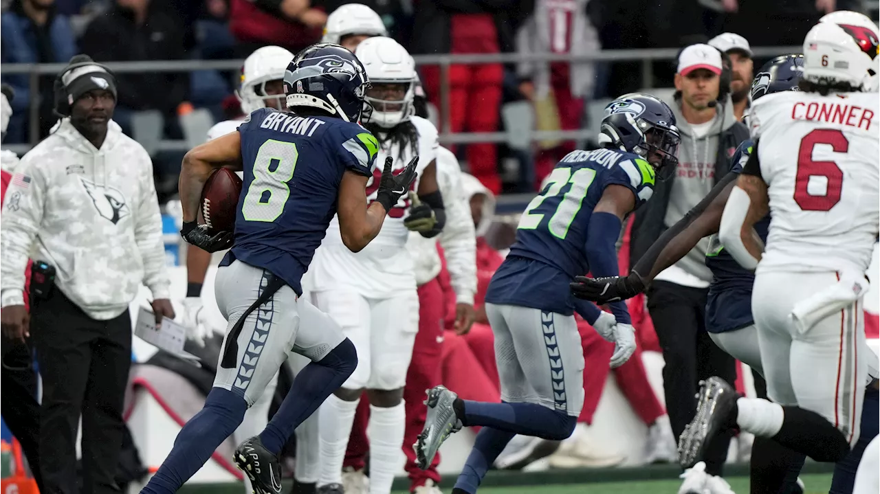 Bryant's pick-six highlights big day for Seahawks' defense in win over Cardinals