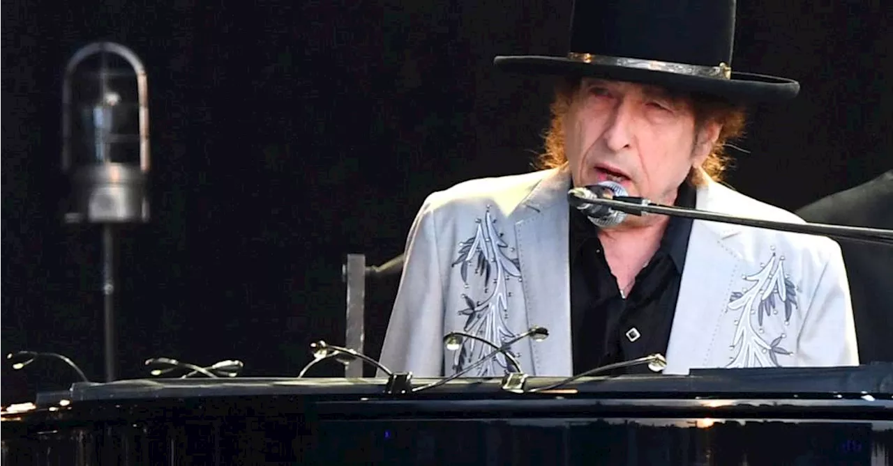 Em raro pronunciamento, Bob Dylan faz rasgado elogio a músico