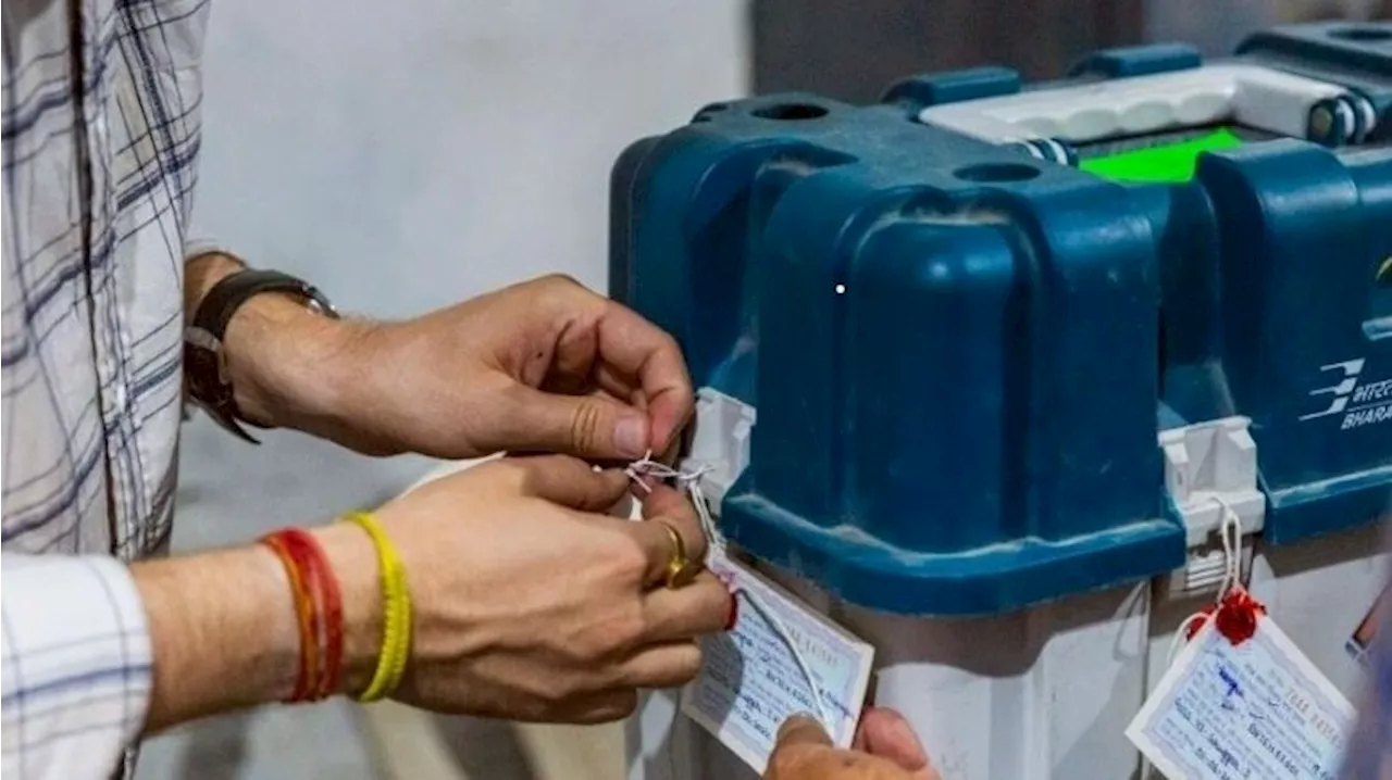 'आप हार जाएं तो EVM खराब, जीतें तो ठीक...', बैलेट पेपर से चुनाव कराने वाली याचिका SC से खारिज