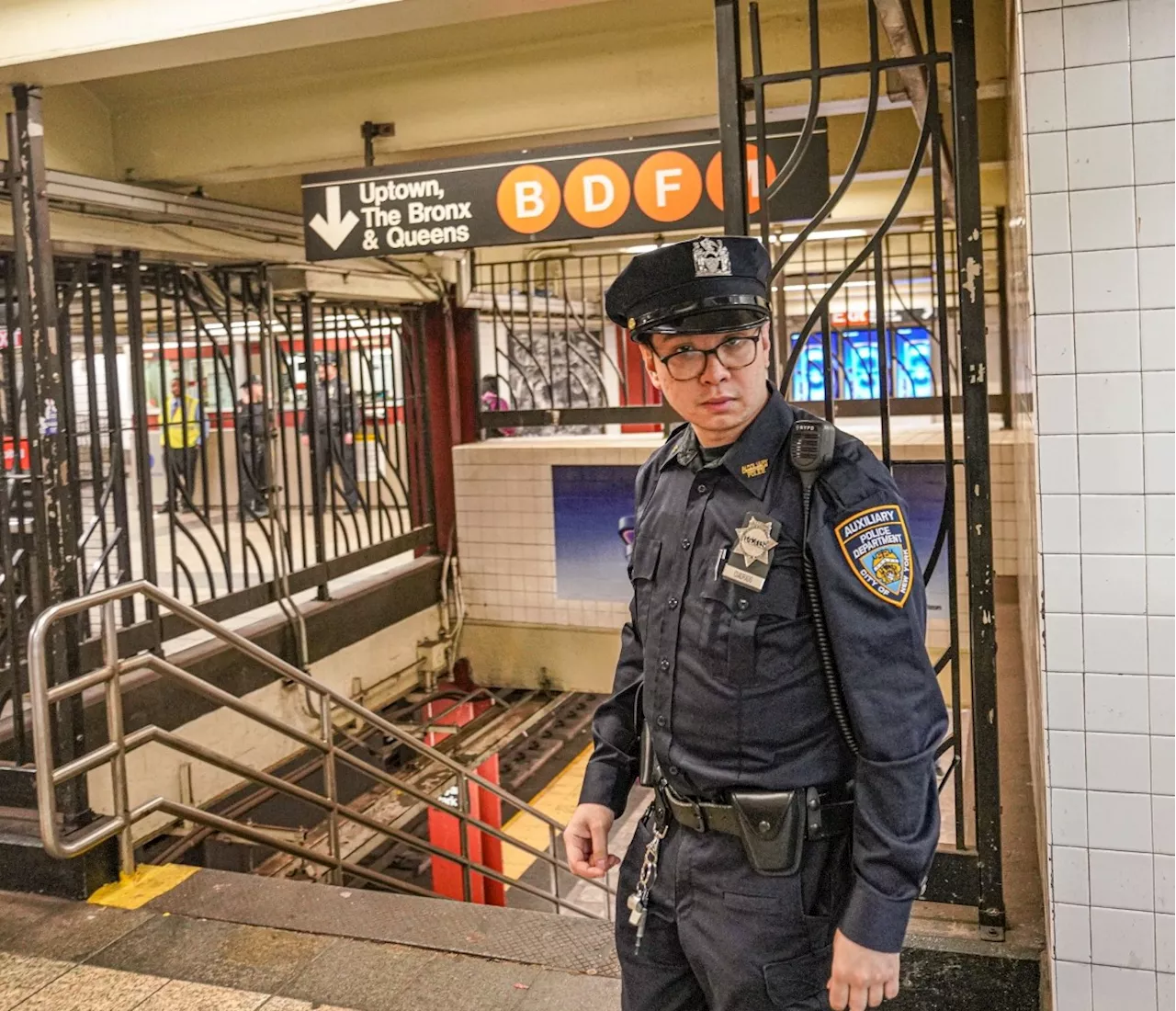 Subway slashing: Man attacked during argument at Bryant Park station, cops say